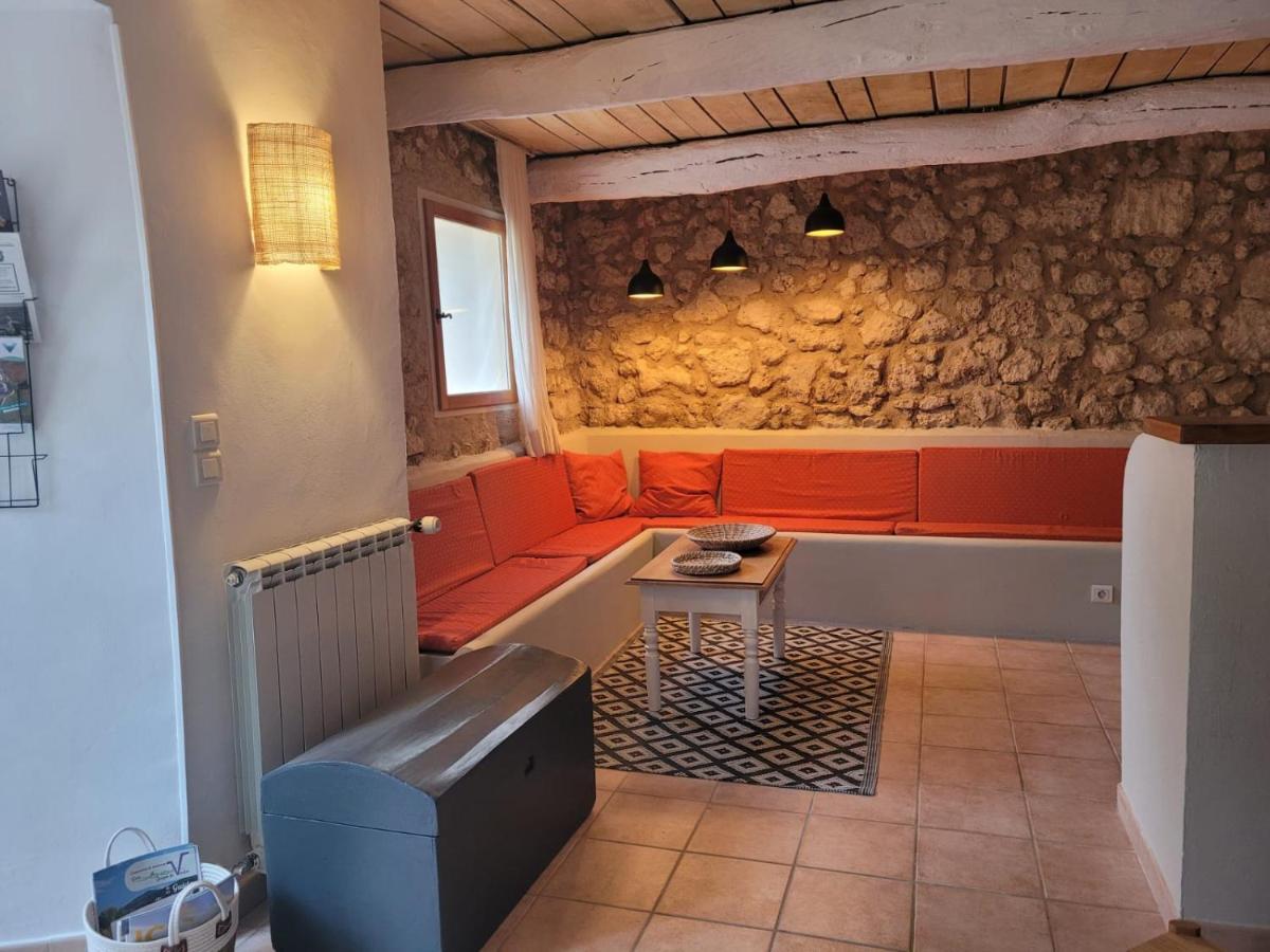Gite Les Fourches Baudinard ภายนอก รูปภาพ